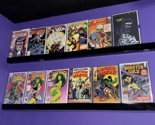 Comic Book Display Shelf - CGC COMPATIBLE