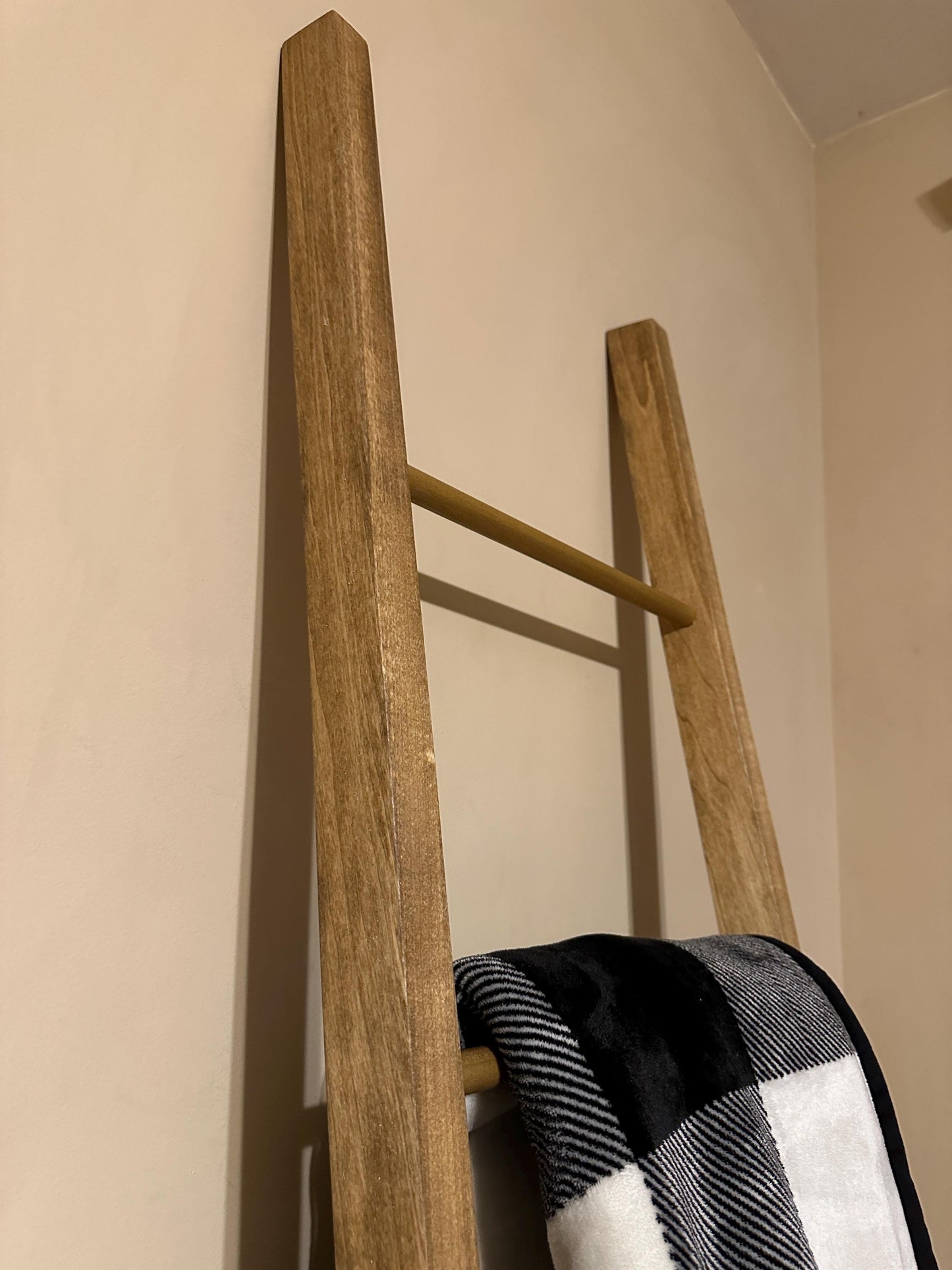 6-Foot Modern Blanket Ladder, Wooden Blanket Rack, Towel Storage Ladder, Decorative Leaning Ladder, Handmade Poplar Wood Ladder, Home Decor